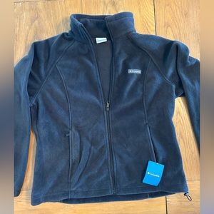 New Columbia sports fleece zip up.
